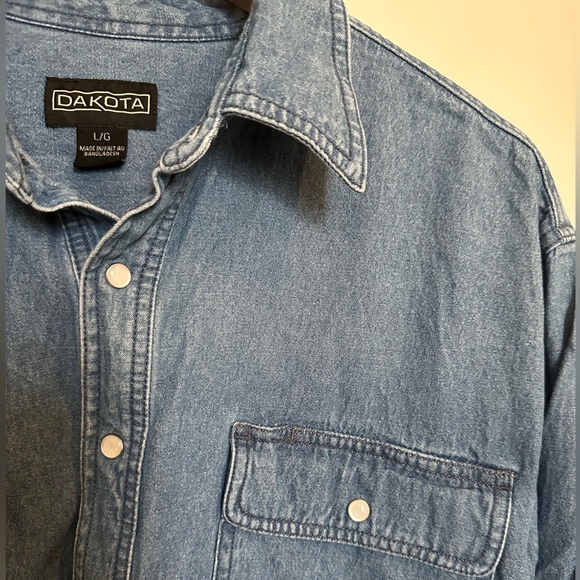 Dakota Denim Shirt - Picture 2 of 3